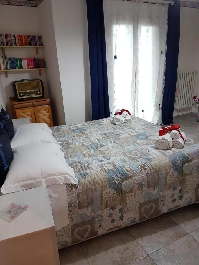 B&B Regina Elena Pignola Buitenkant foto