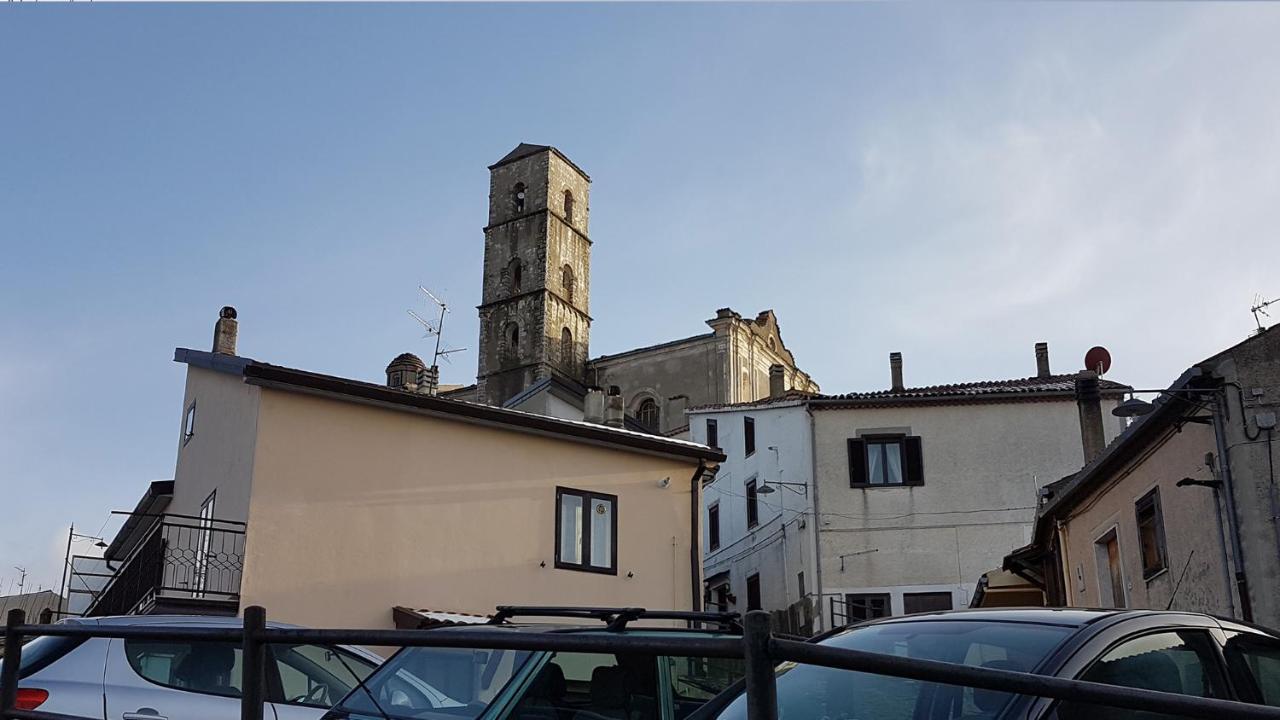 B&B Regina Elena Pignola Buitenkant foto