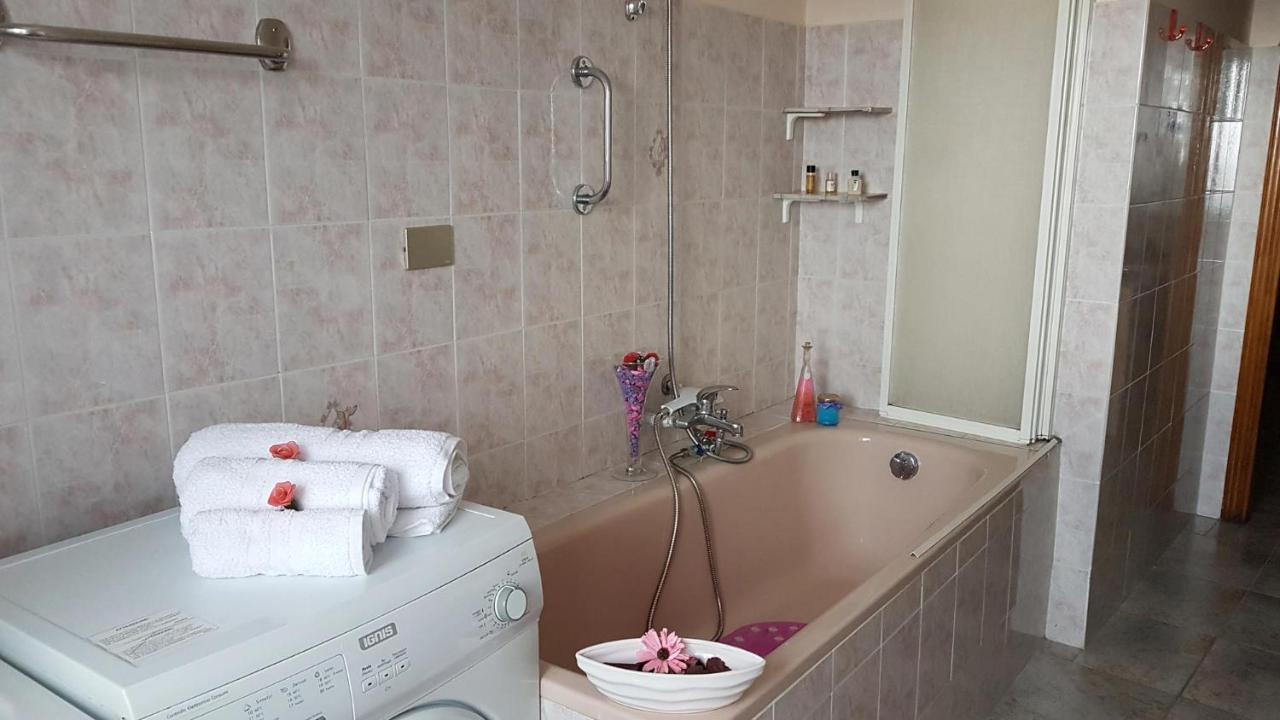 B&B Regina Elena Pignola Buitenkant foto